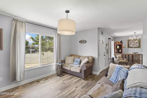 Living - 18201 Silverleaf Ct, Reno, NV 89508 photo 2 of 2