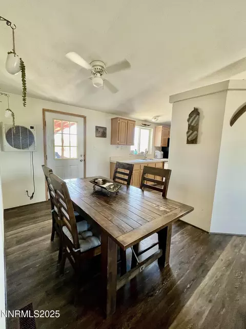 Dining - 2405 Silas St, Fallon, NV 89406 photo 3 of 4
