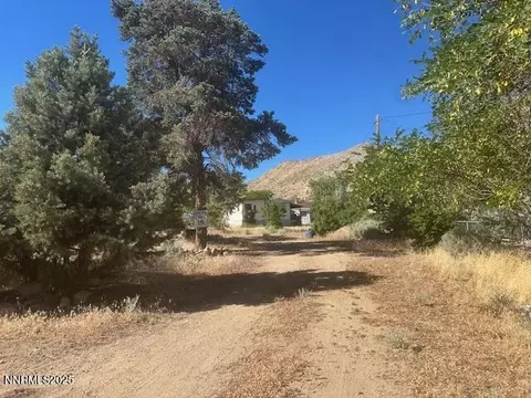147 Shetler Dr, Coleville, CA 96107 photo 3