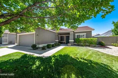 9578 Rusty Nail Ct, Reno, NV 89521 photo 3