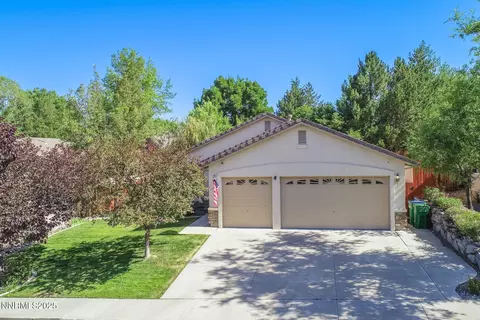 1560 Freeman Way, Sparks, NV 89436