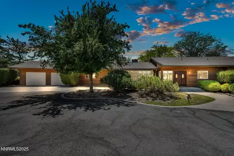 1405 Primrose Ln, Minden, NV 89423