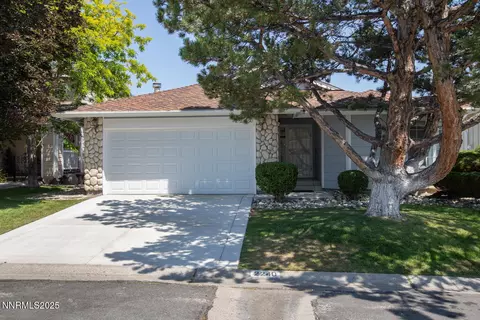 2240 Silver Ridge Dr, Reno, NV 89509