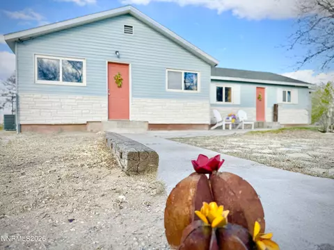 195 Pleasant Hill Dr, Battle Mountain, NV 89820