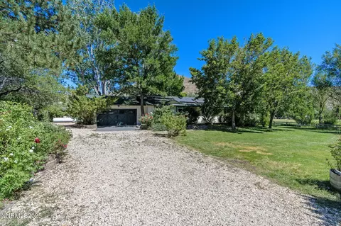 22900 Carriage Dr, Reno, NV 89521