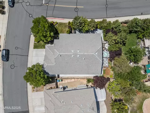 View/Area - 10095 Cascade Falls Dr, Reno, NV 89521 photo 7 of 13