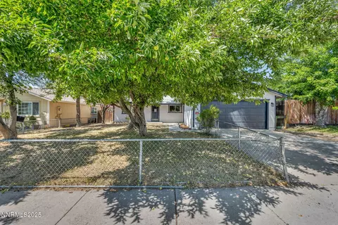 3182 Shriver Dr, Carson City, NV 89701