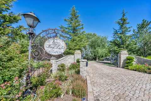 3820 Frost Ln, Reno, NV 89511