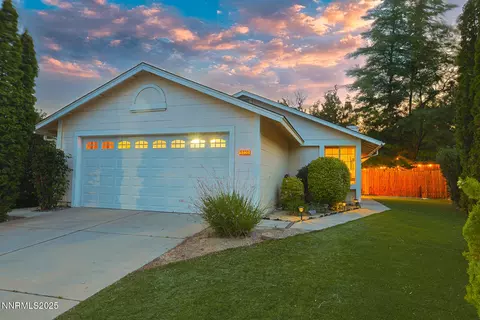 6320 Moon Ridge Ter, Reno, NV 89523