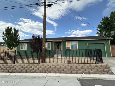 13630 Mt Whitney St, Reno, NV 89506