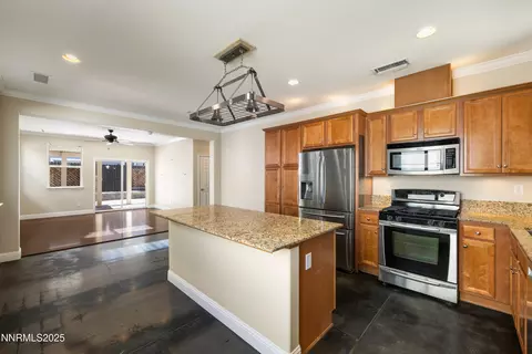 1940 Bears Ranch Dr, Reno, NV 89521 photo 3