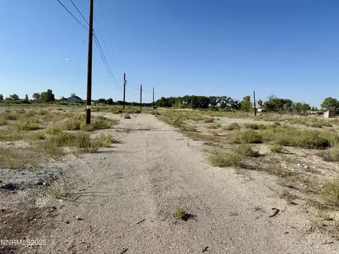 225 Union Ln, Fallon, NV 89406 photo 4