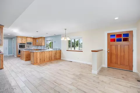 Entry Way - 2011 Silver Cir, Fallon, NV 89406 photo 1 of 2