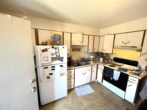Kitchen - 985 E Taylor St, Reno, NV 89502 photo 1 of 1