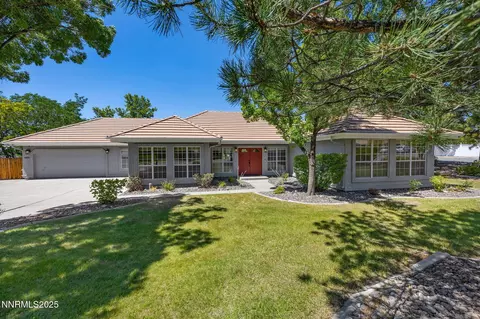 9005 Spanish Trail Dr, Sparks, NV 89441