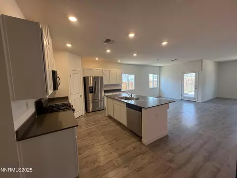 Kitchen - 1125 Alder Dr, Fallon, NV 89406 photo 1 of 2