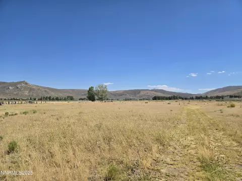 40 Cowhide Cir, Reno, NV 89508
