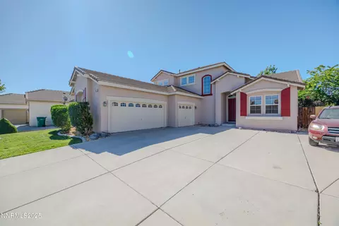 811 Pinchot Pass Ct, Sparks, NV 89436