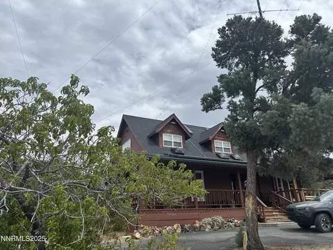 370 Panamint Rd, Reno, NV 89521