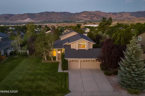 14330 Ghost Rider Dr, Reno, NV 89511