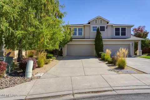 9252 Lone Wolf Cir, Reno, NV 89506