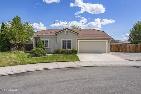 570 Hawk Bay Ct, Sparks, NV 89436