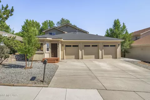 515 College Dr, Reno, NV 89503