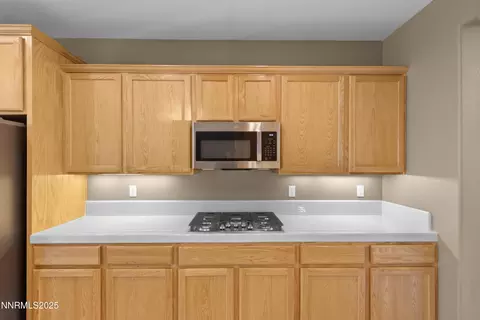 Kitchen - 650 Caspian Ct, Reno, NV 89521 photo 4 of 5