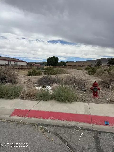 675 Warren Way, Fernley, NV 89408