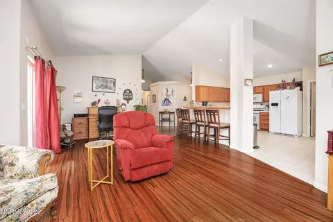 Living - 714 Noel Ln, Fallon, NV 89406 photo 2 of 2