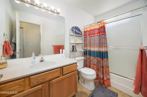 Bath - 714 Noel Ln, Fallon, NV 89406 photo 1 of 3