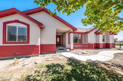 995 Lasso Way, Fernley, NV 89408