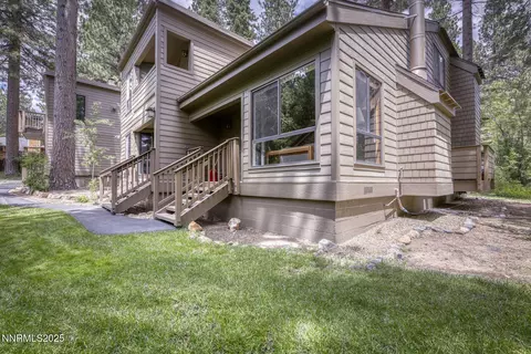 136 Juanita Dr #30, Incline Village, NV 89451