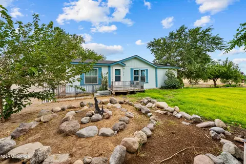 10100 Coleman Ln, Stagecoach, NV 89429