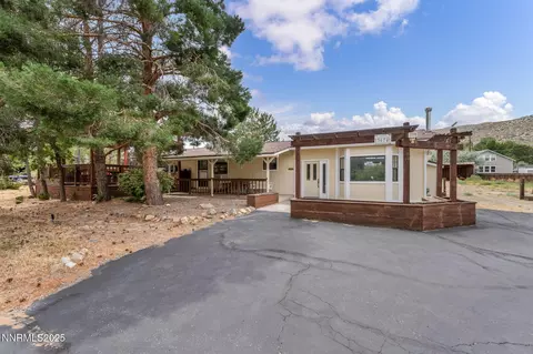 3674 Green Acre Dr, Carson City, NV 89705