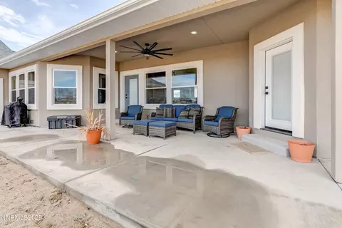 Exterior - 4928 Oran Rd, Fallon, NV 89406 photo 2 of 6