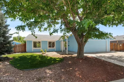 1095 E York Way, Sparks, NV 89434