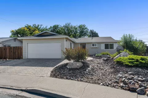 1400 Lorena St, Sparks, NV 89431