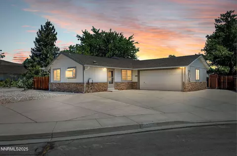 3707 Laynya Ln, Carson City, NV 89706