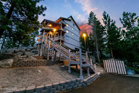 305 Galaxy Ln # 6, Stateline, NV 89449