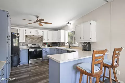 3665 Hummingbird Dr, Reno, NV 89508
