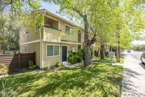 3080 Plumas St, Reno, NV 89509
