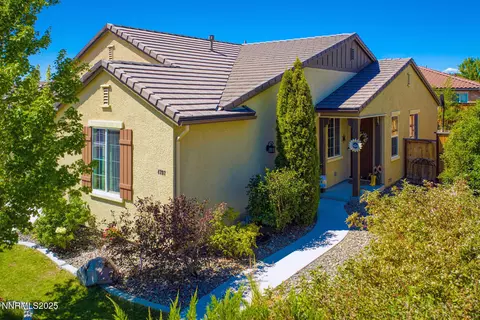 4797 High Pass Dr, Sparks, NV 89436