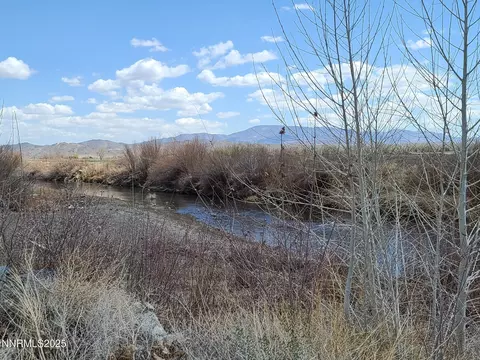 7 Margaroli Way, Yerington, NV 89447
