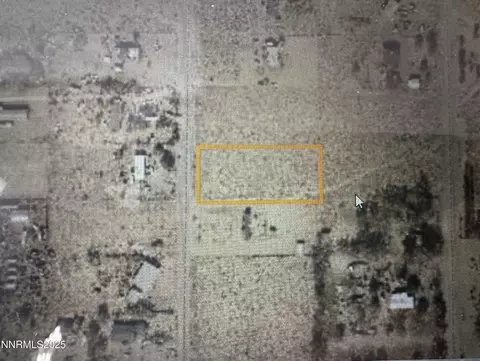 7900 Winchester Rd, Silver Springs, NV 89429
