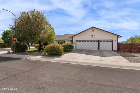 1006 Lehman Ct, Fernley, NV 89408