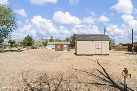 Exterior - 129 Ring Rd, Dayton, NV 89403 photo 4 of 5