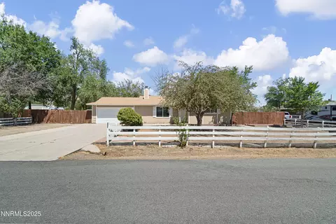 129 Ring Rd, Dayton, NV 89403