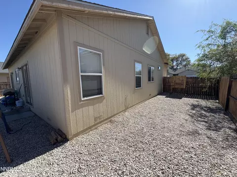 1241 Eider Cir, Fallon, NV 89406 photo 8