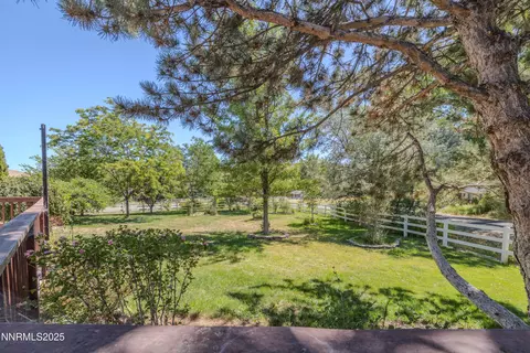 Exterior - 120 E Laramie Dr, Reno, NV 89521 photo 22 of 27